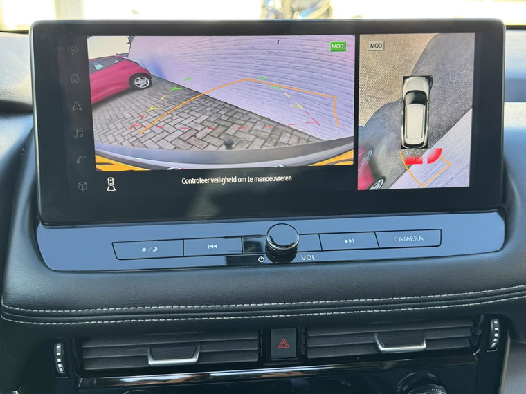 Vehicle Image 33