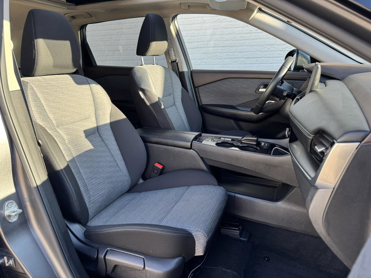 Vehicle Image 40