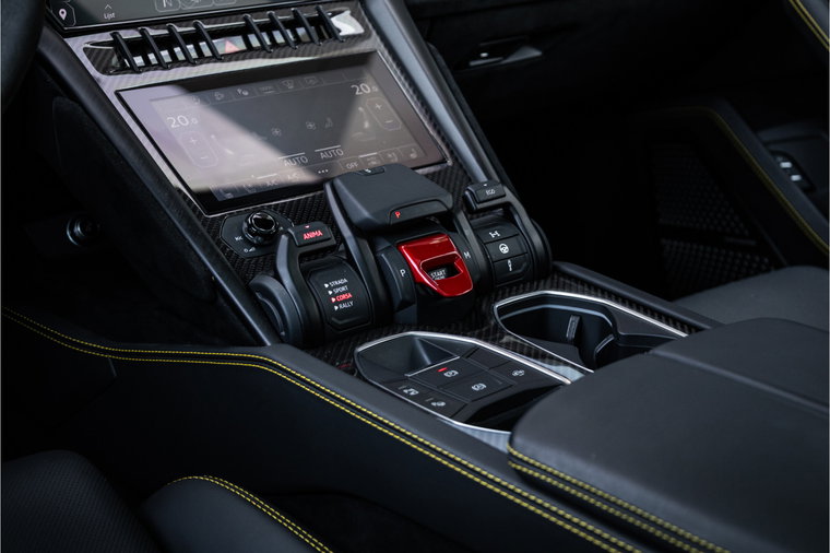 Vehicle Image 23