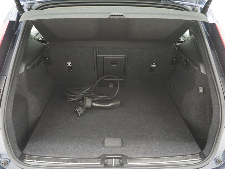 Vehicle Image 40