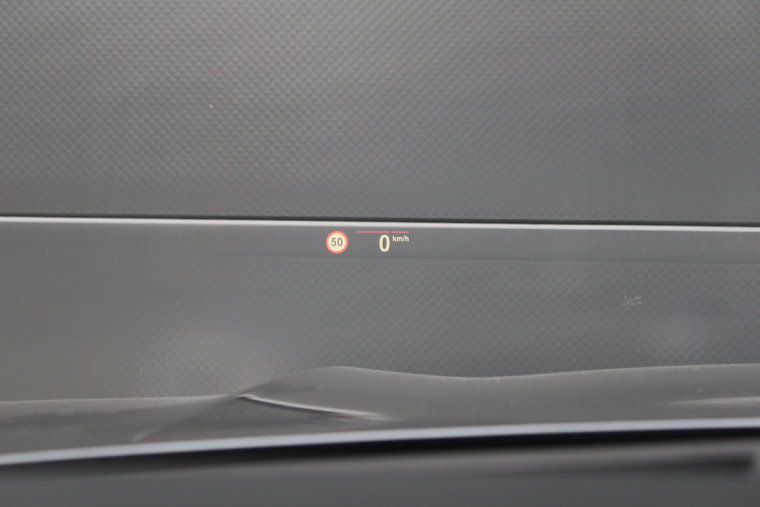 Vehicle Image 38