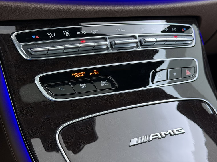 Vehicle Image 40