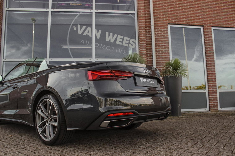 Vehicle Image 45