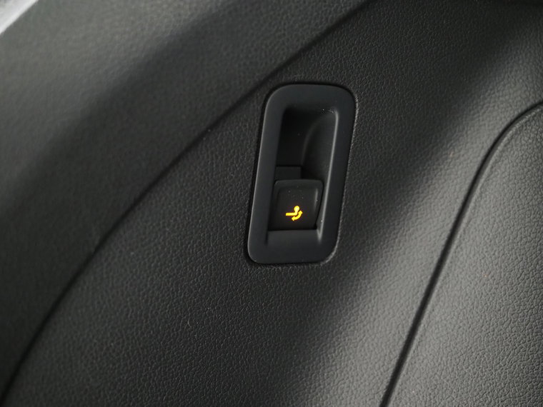 Vehicle Image 39
