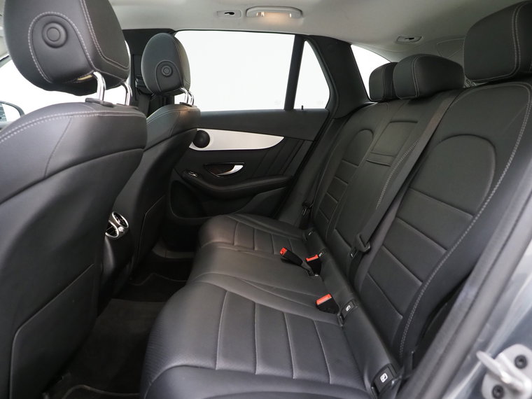 Vehicle Image 37