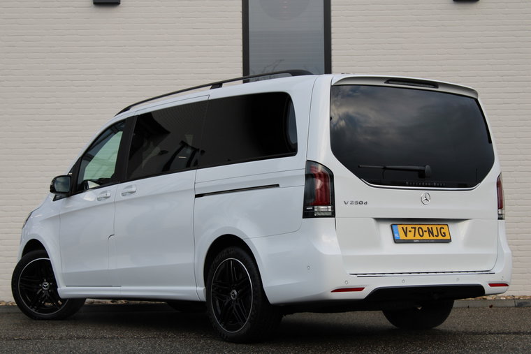 Vehicle Image 27