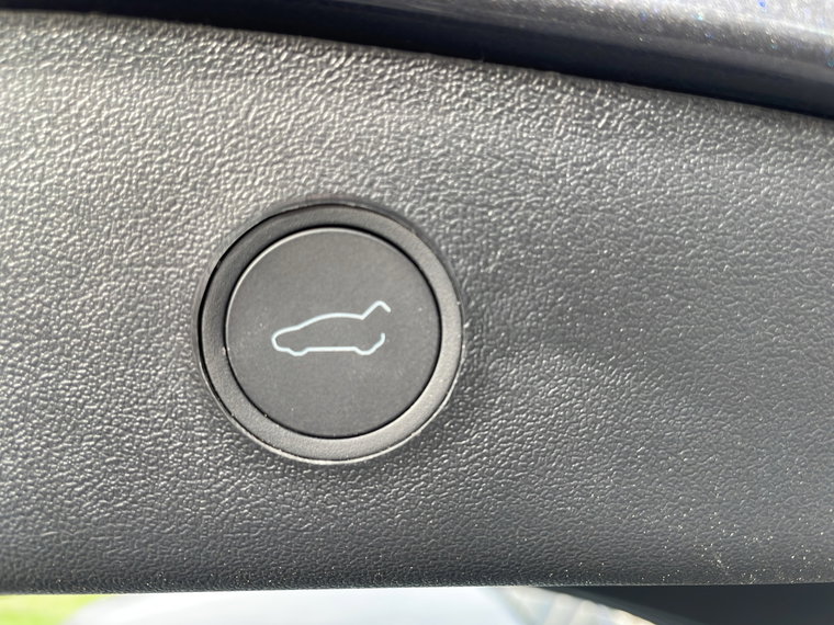 Vehicle Image 27
