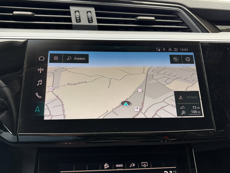 Vehicle Image 45
