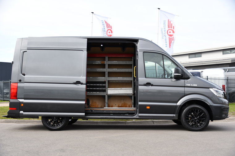 Vehicle Image 11