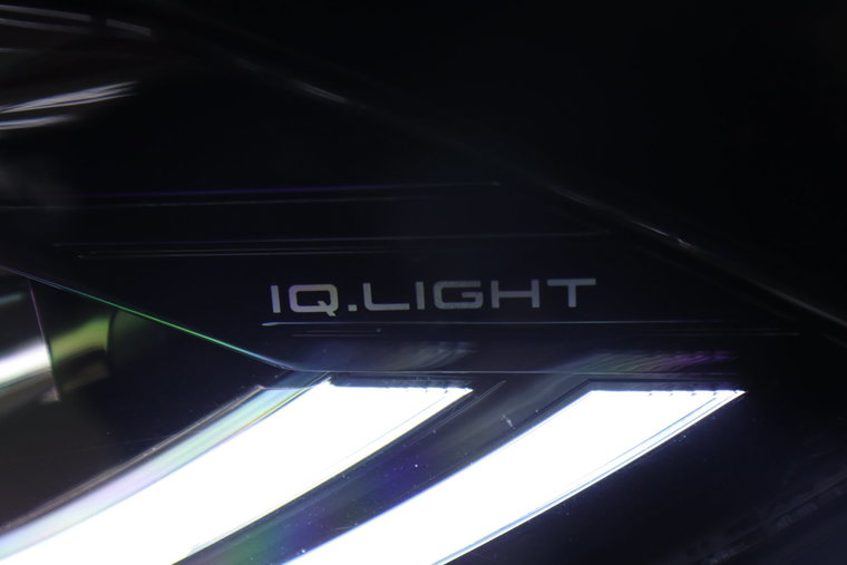 Vehicle Image 37
