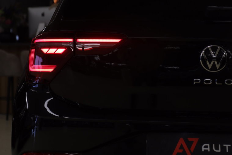 Vehicle Image 41