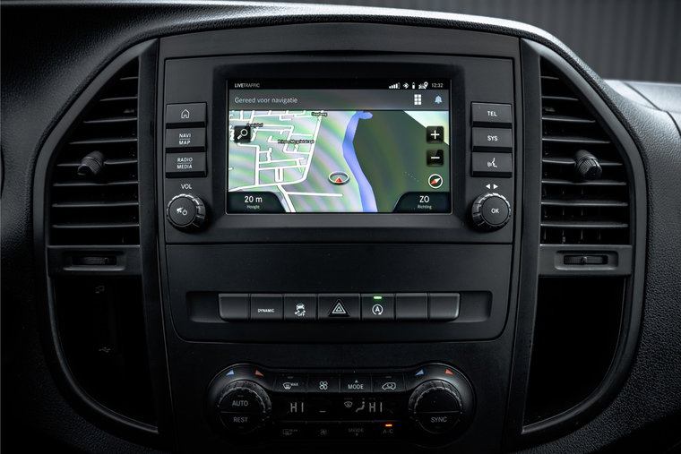 Vehicle Image 22