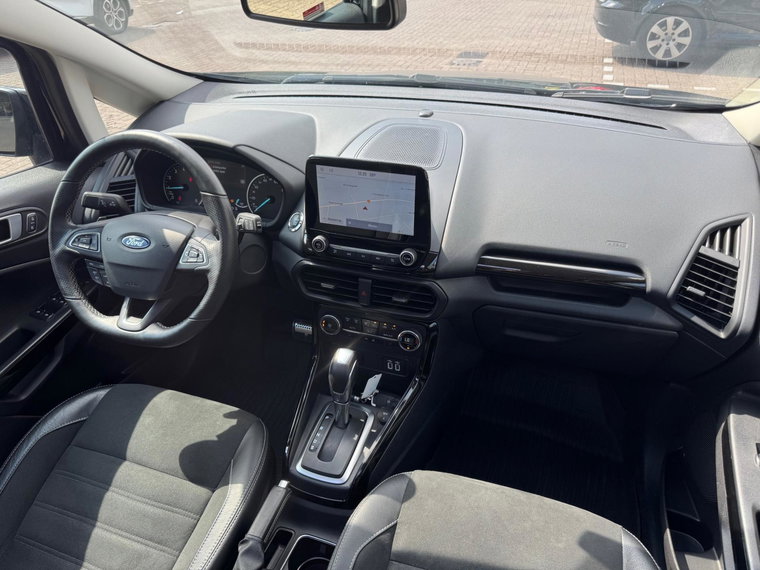 Vehicle Image 26