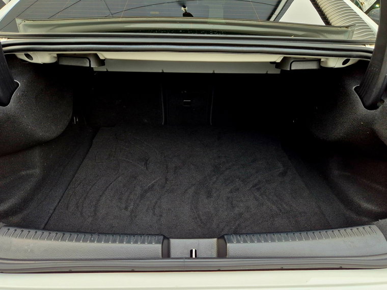 Vehicle Image 39