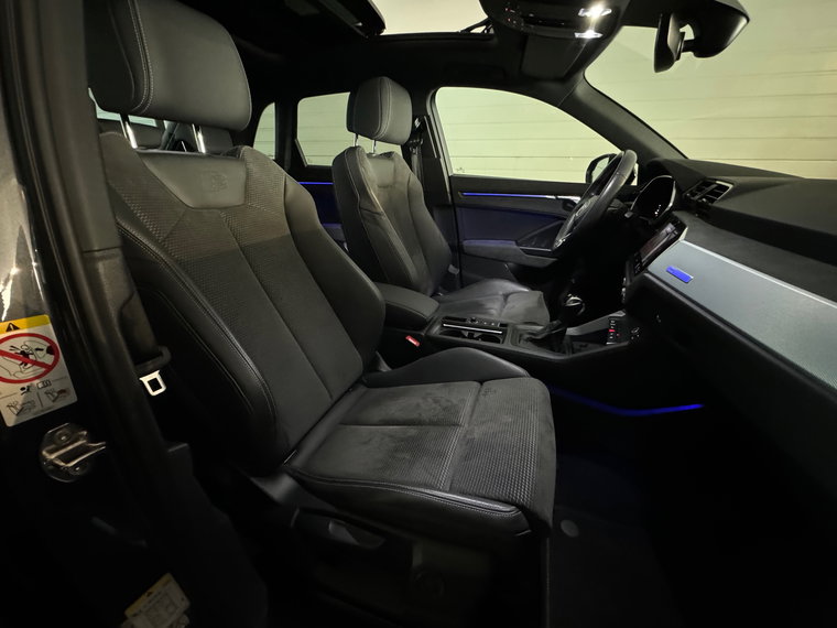 Vehicle Image 40