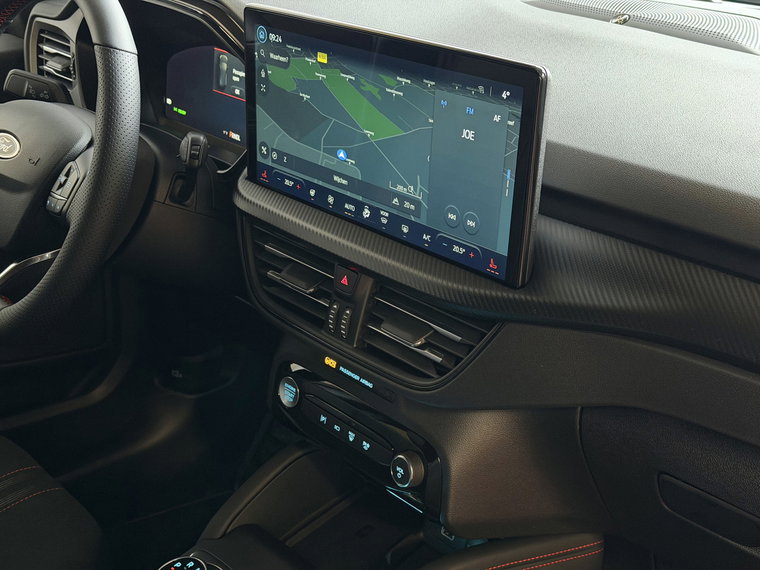 Vehicle Image 37