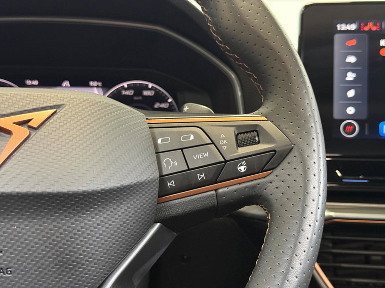 Vehicle Image 38