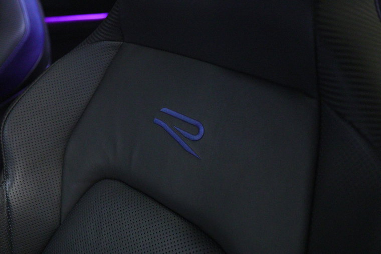 Vehicle Image 45