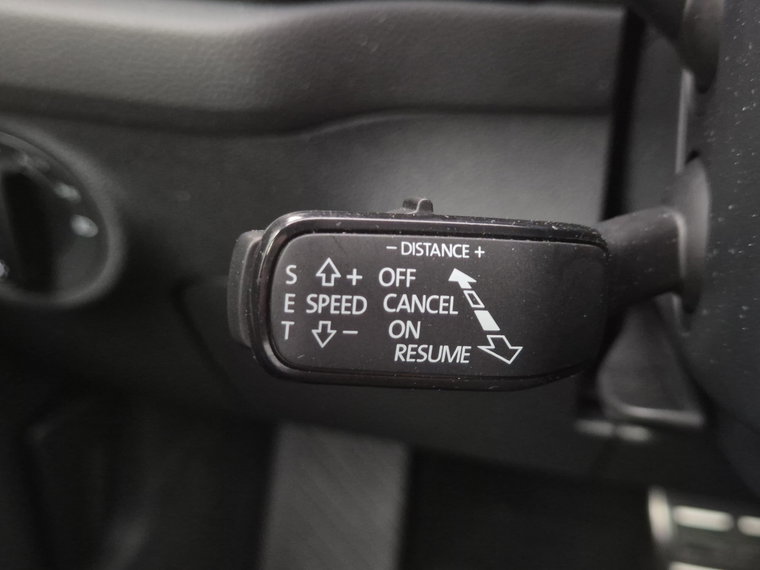 Vehicle Image 42