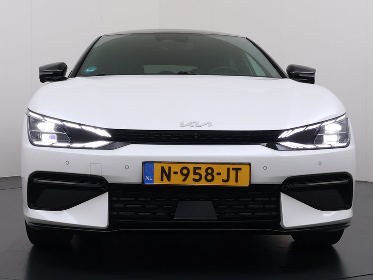 Vehicle Image 48