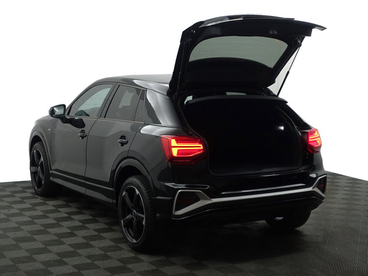 Vehicle Image 30