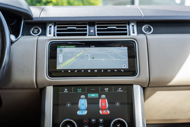 Vehicle Image 30