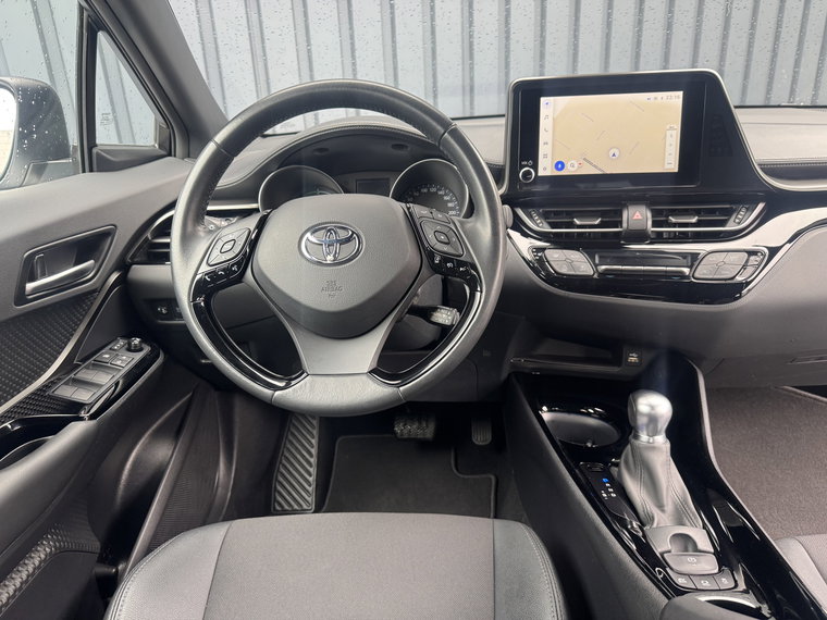 Vehicle Image 16