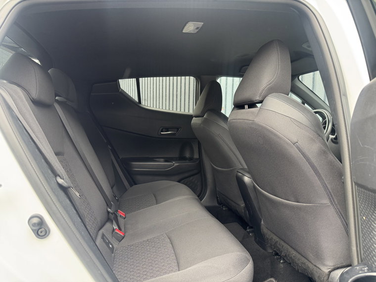 Vehicle Image 19