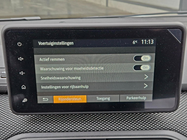 Vehicle Image 33