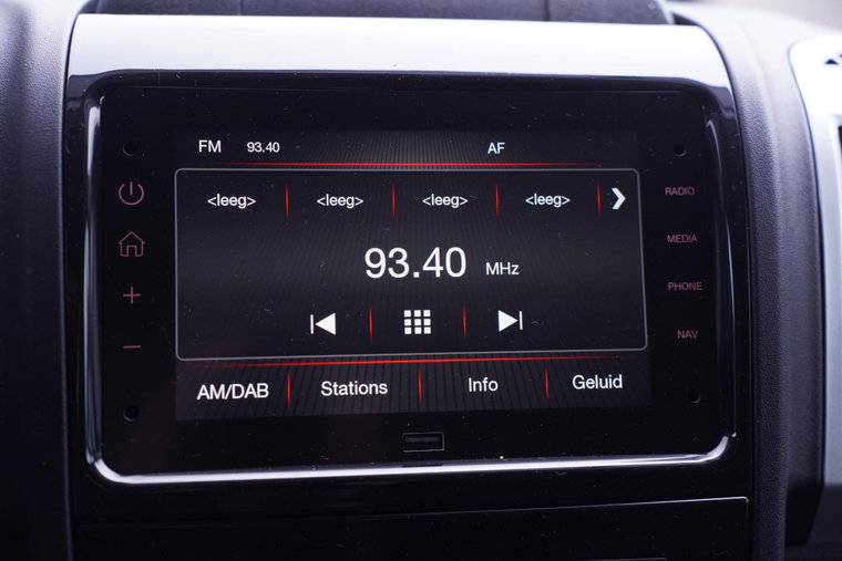 Vehicle Image 37