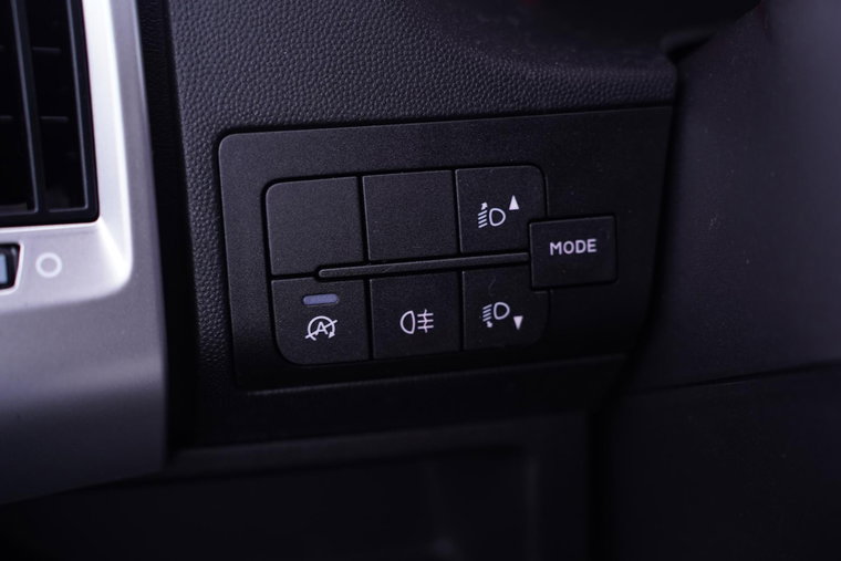 Vehicle Image 47