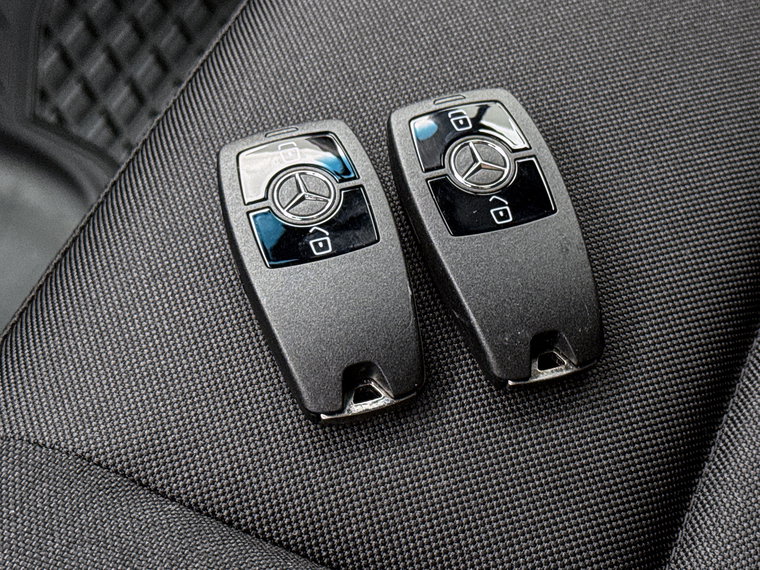 Vehicle Image 35