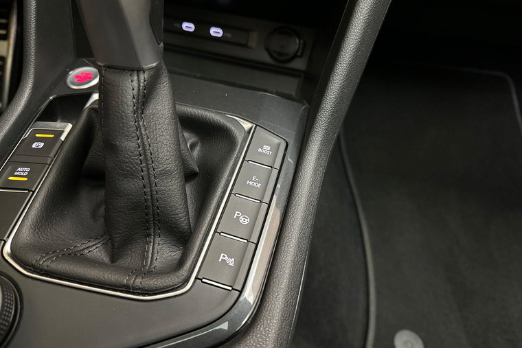 Vehicle Image 37