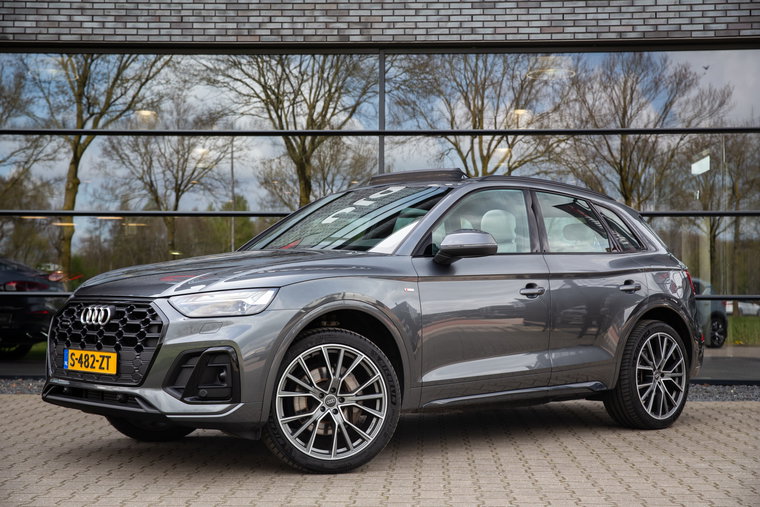 Vehicle Image 7