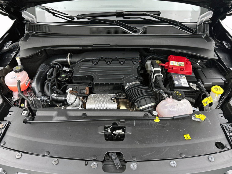 Vehicle Image 35