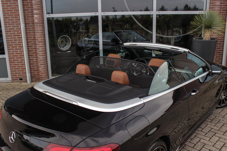 Vehicle Image 45