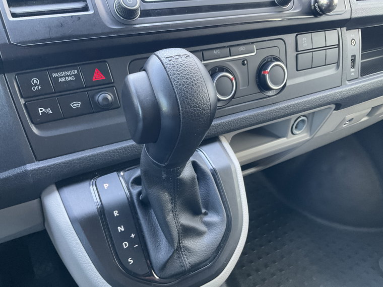Vehicle Image 60