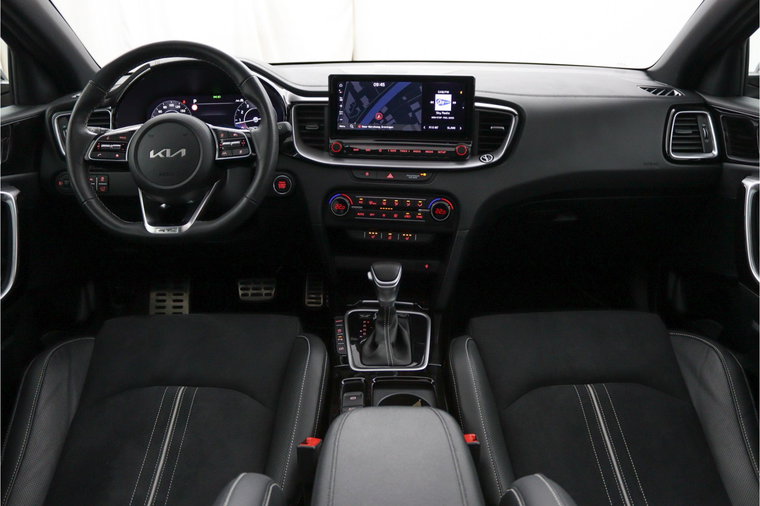 Vehicle Image 30
