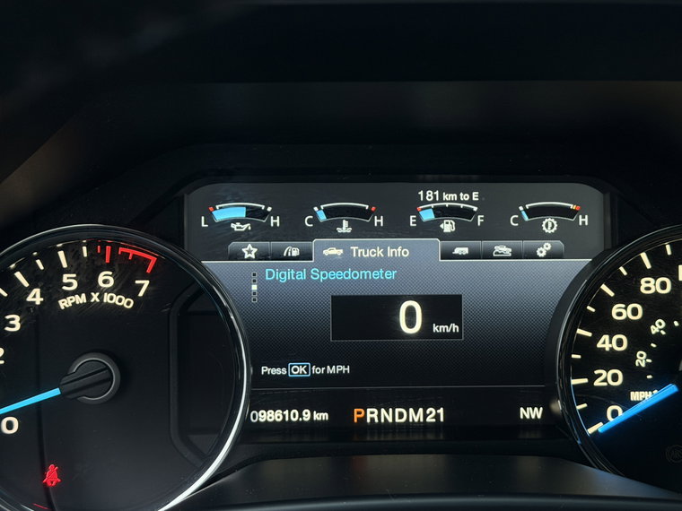 Vehicle Image 28