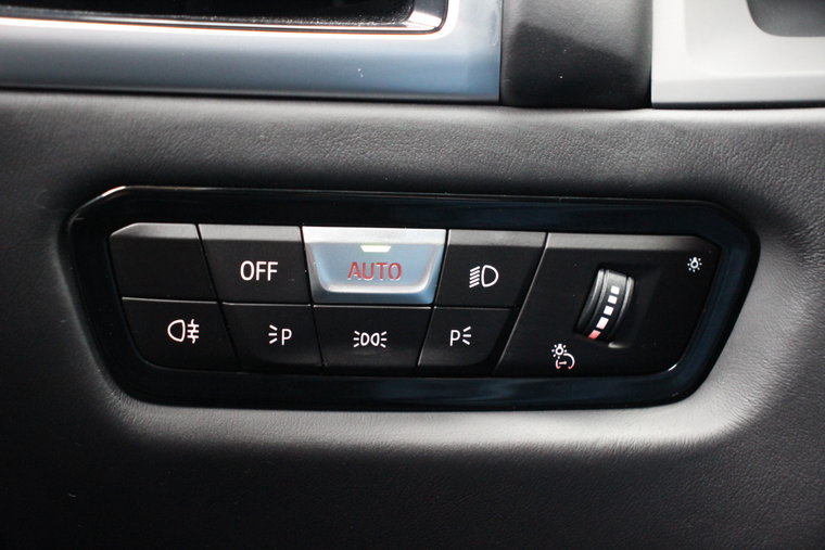Vehicle Image 36