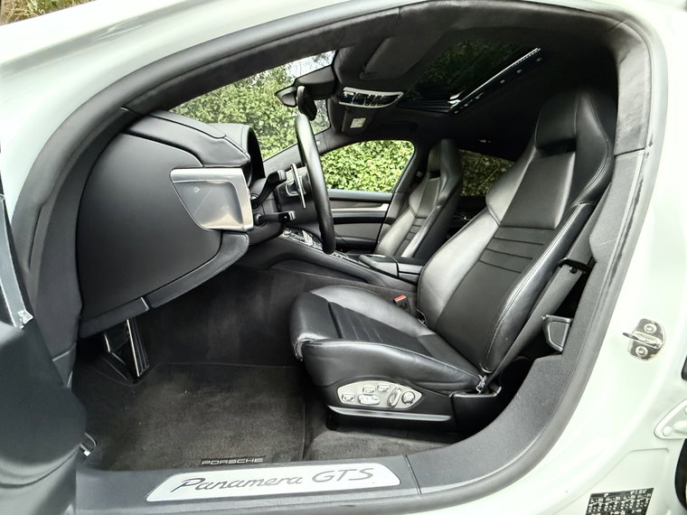 Vehicle Image 50