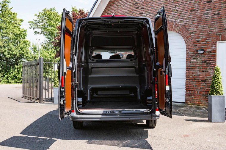 Vehicle Image 22
