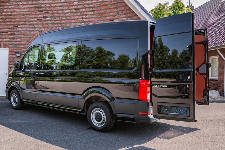 Vehicle Image 23