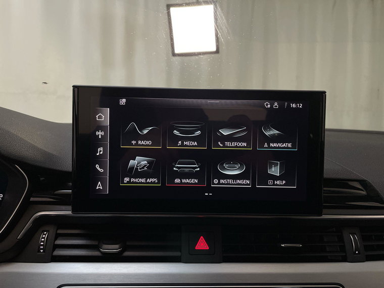 Vehicle Image 21