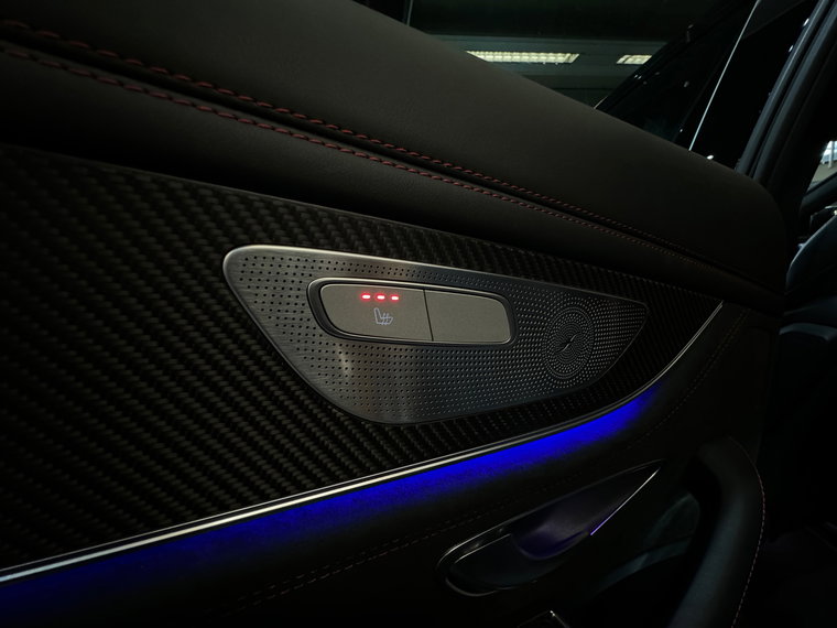 Vehicle Image 33