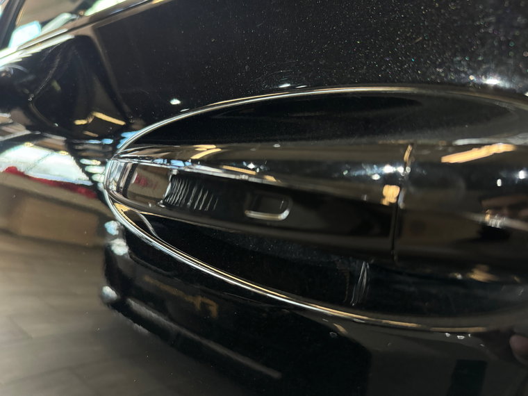 Vehicle Image 37