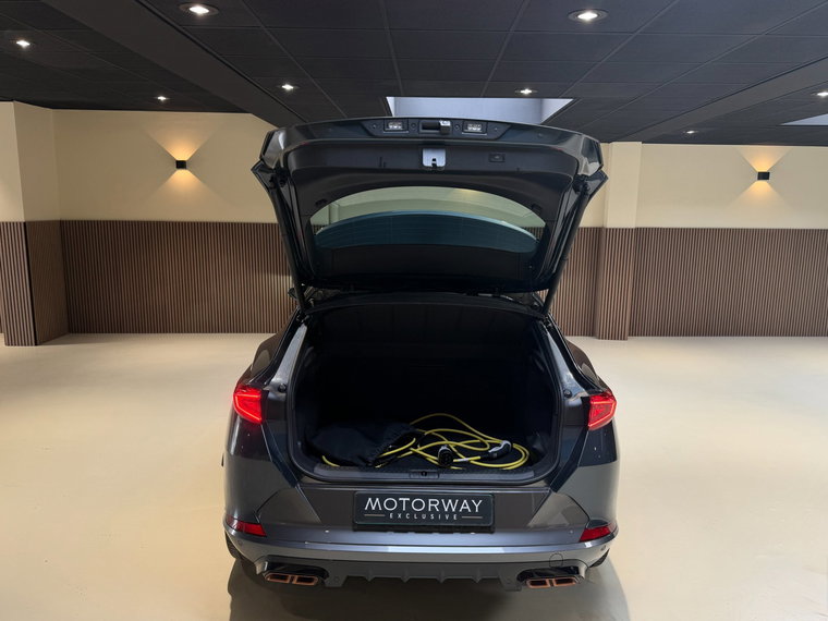 Vehicle Image 40