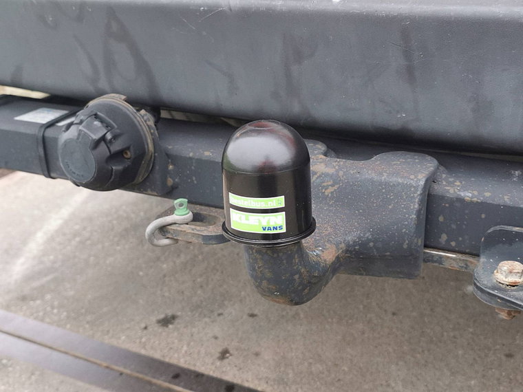 Vehicle Image 13
