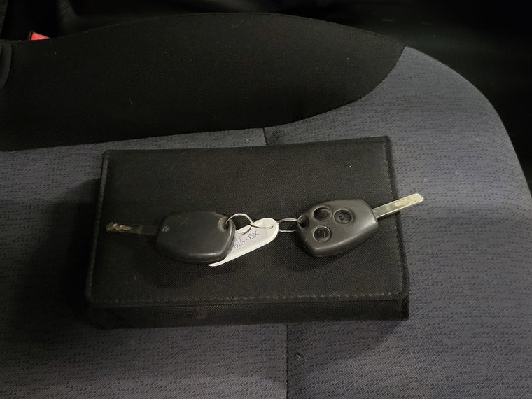 Vehicle Image 19