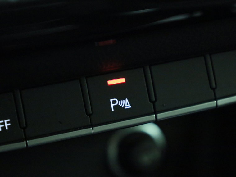Vehicle Image 29